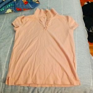 This shirt has never been used just tried on didn't fit😊